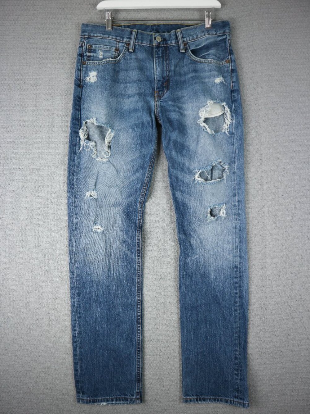 Levi's 511 Distressed Style Mens Denim Jeans 33x32 fits 33x31